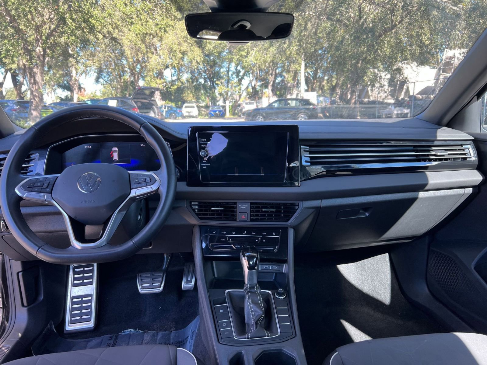 Thumbnail: 2025 Volkswagen Jetta - 27