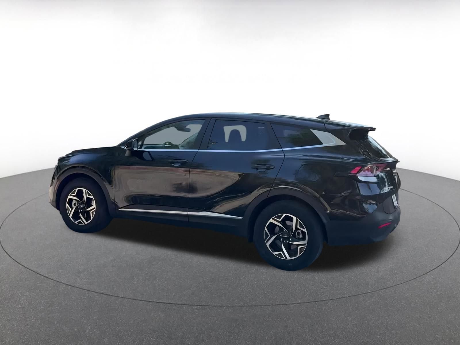 Thumbnail: 2024 Kia Sportage - 10