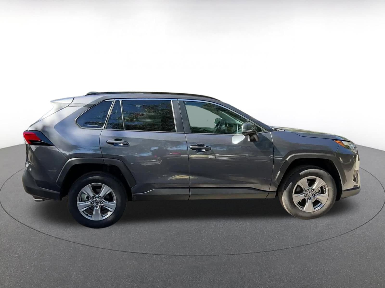 Thumbnail: 2025 Toyota RAV4 - 16