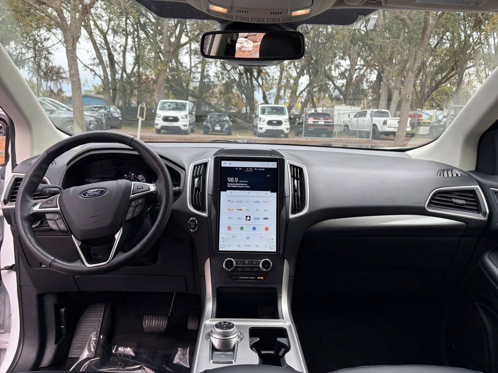 Thumbnail: 2024 Ford Edge - 29