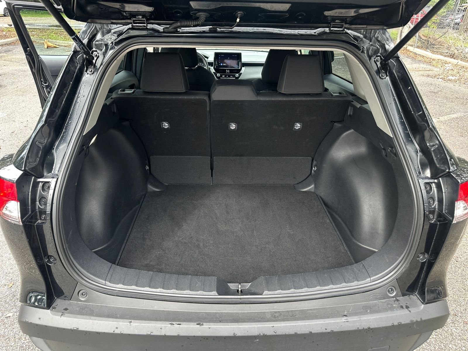 Thumbnail: 2025 Toyota Corolla Cross - 24