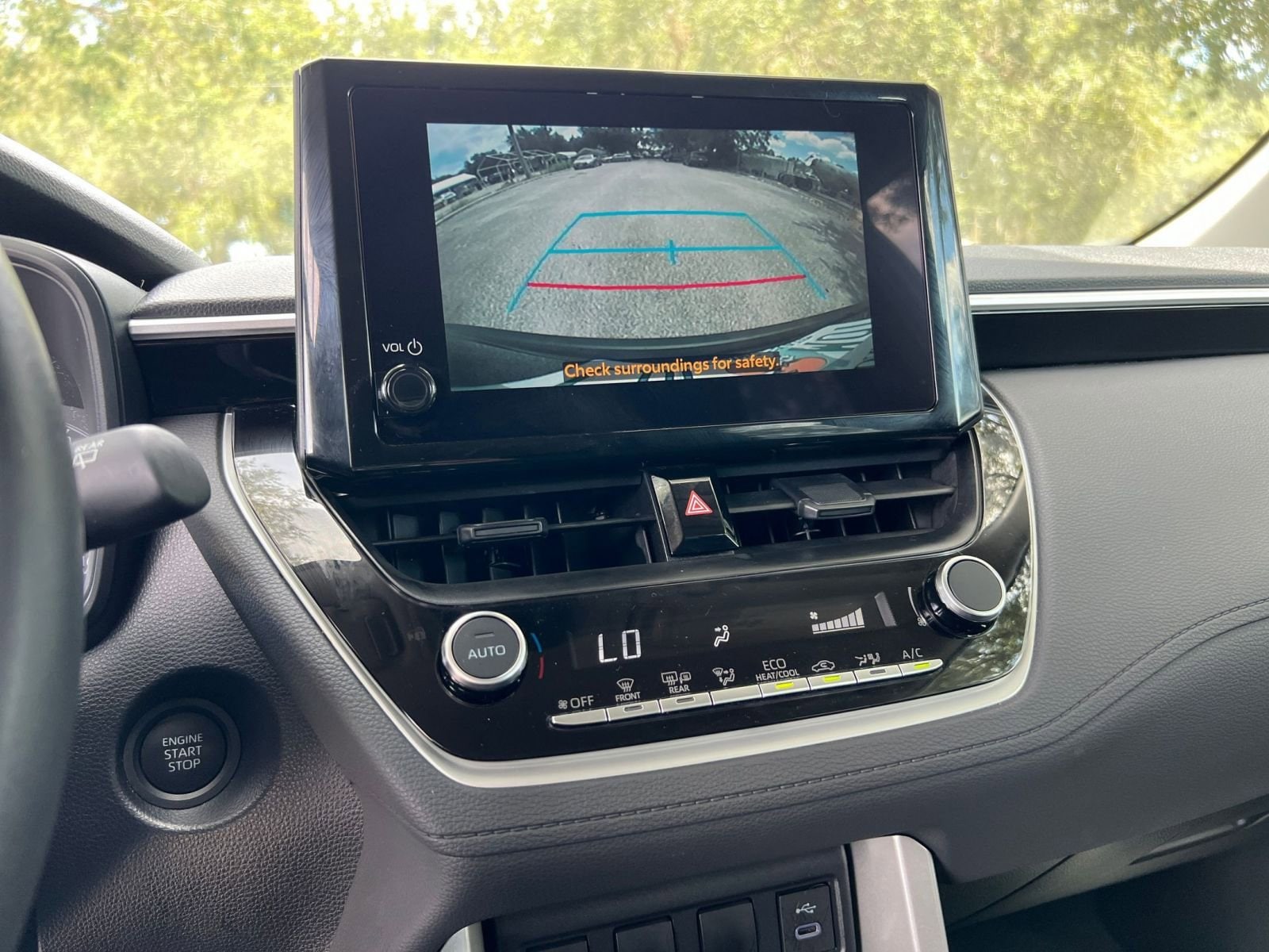 Thumbnail: 2025 Toyota Corolla Cross - 17