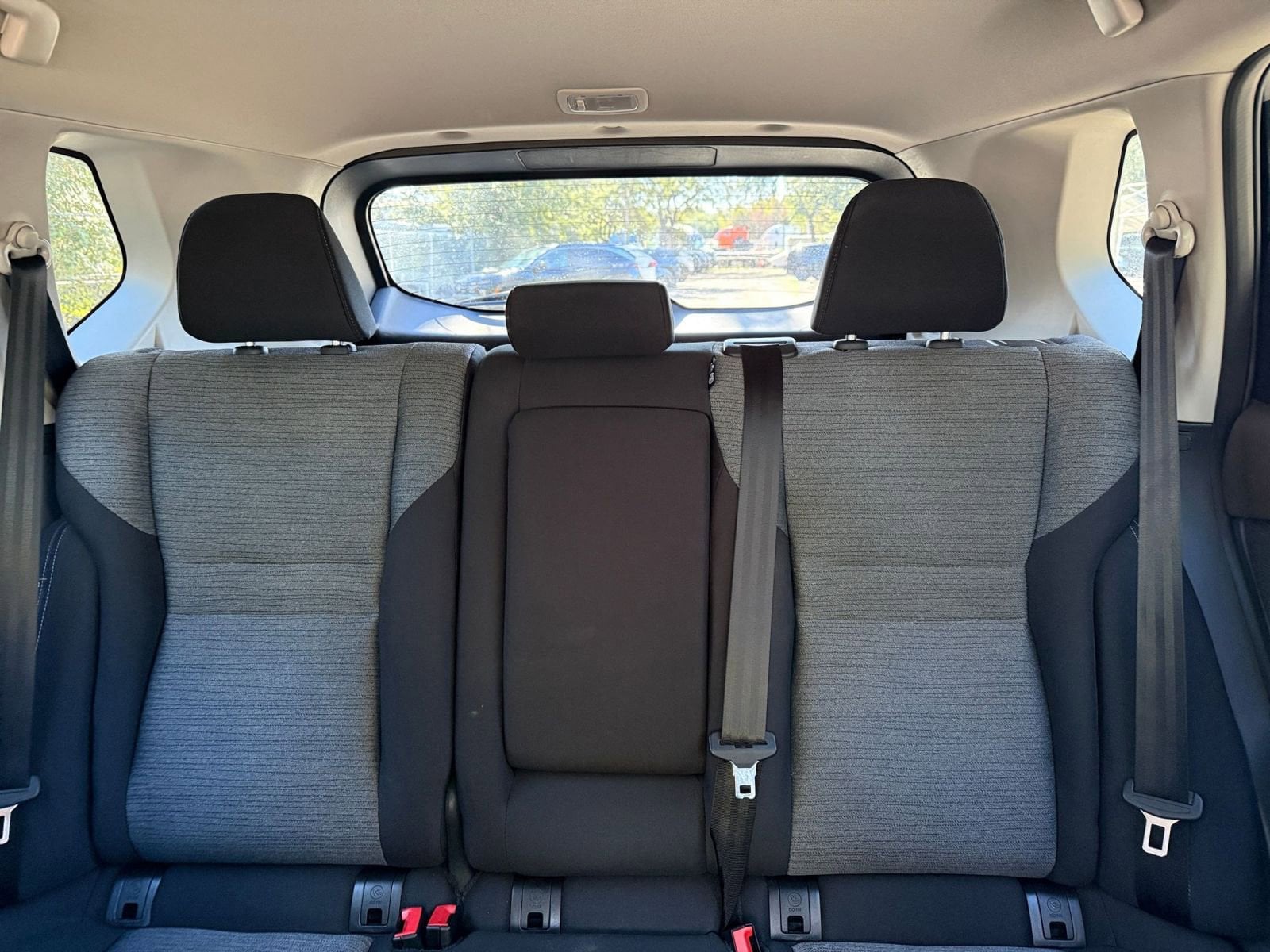 Thumbnail: 2023 Nissan Rogue - 32