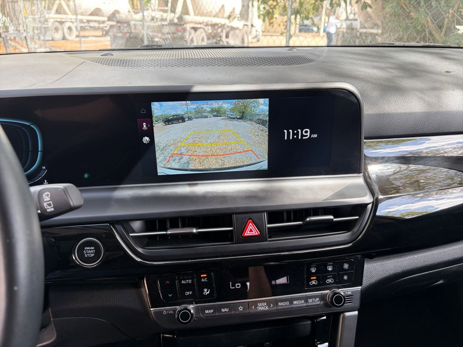 Thumbnail: 2025 Kia Seltos - 17