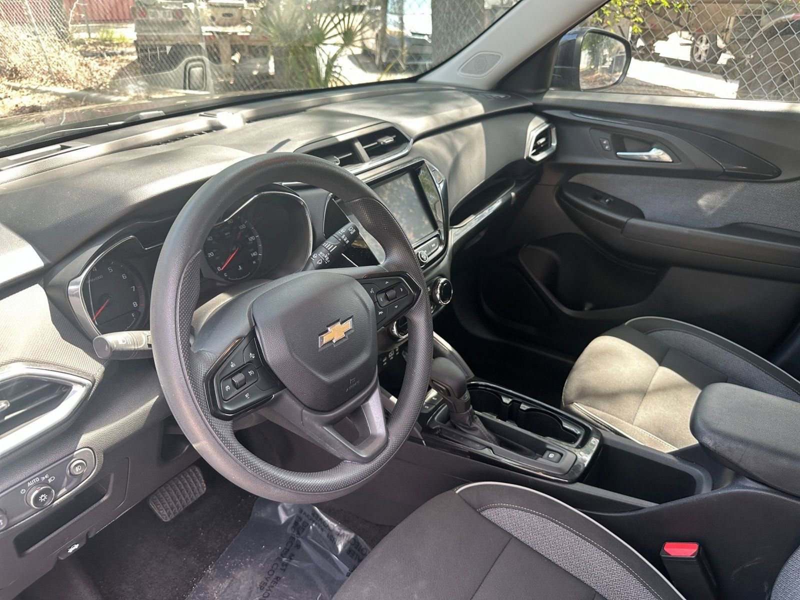 Thumbnail: 2023 Chevrolet TrailBlazer - 28