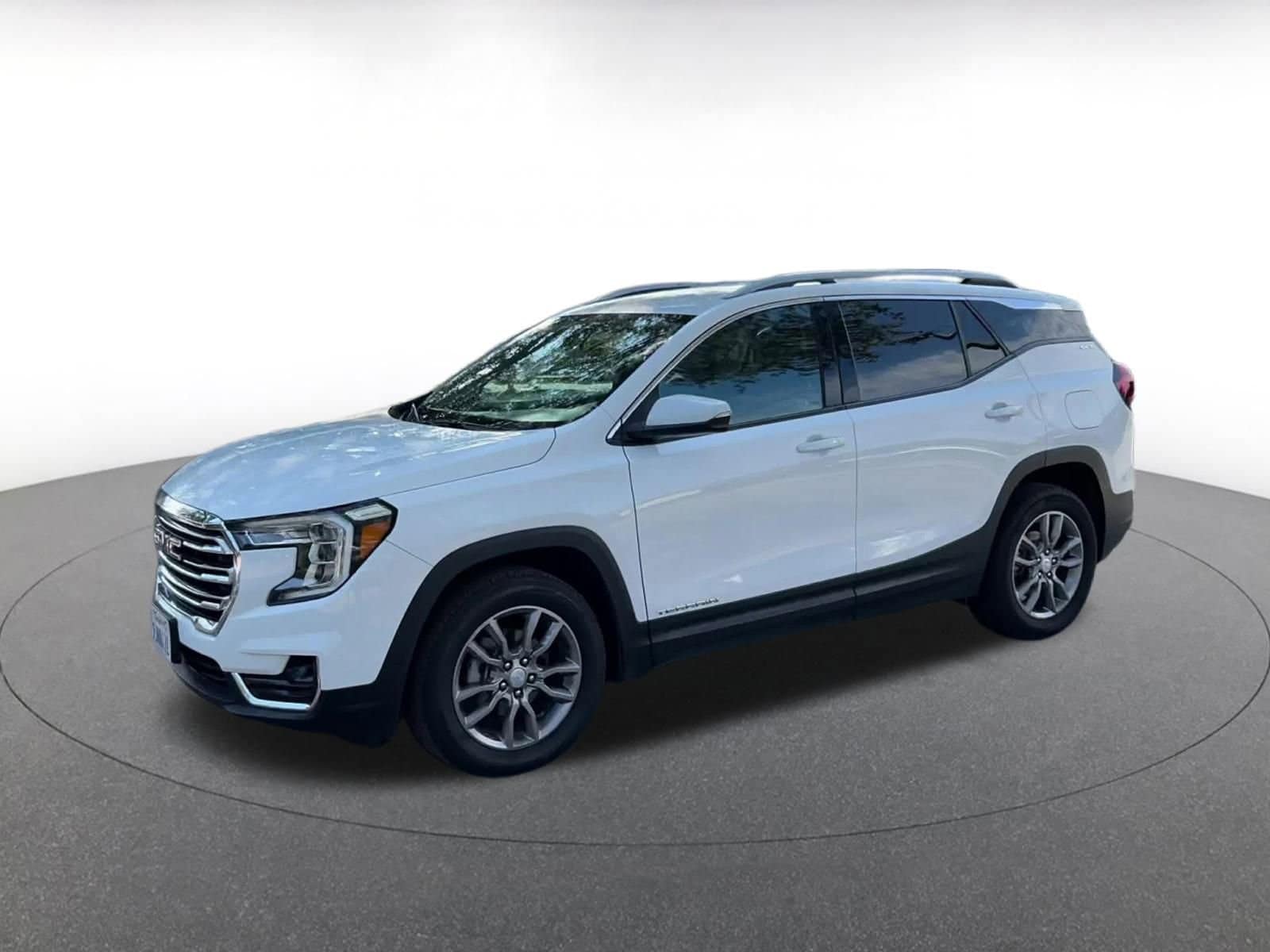 Thumbnail: 2024 GMC Terrain - 10