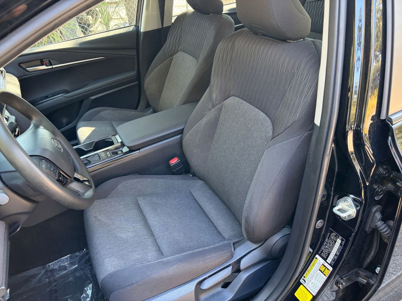 Thumbnail: 2025 Toyota Camry - 21