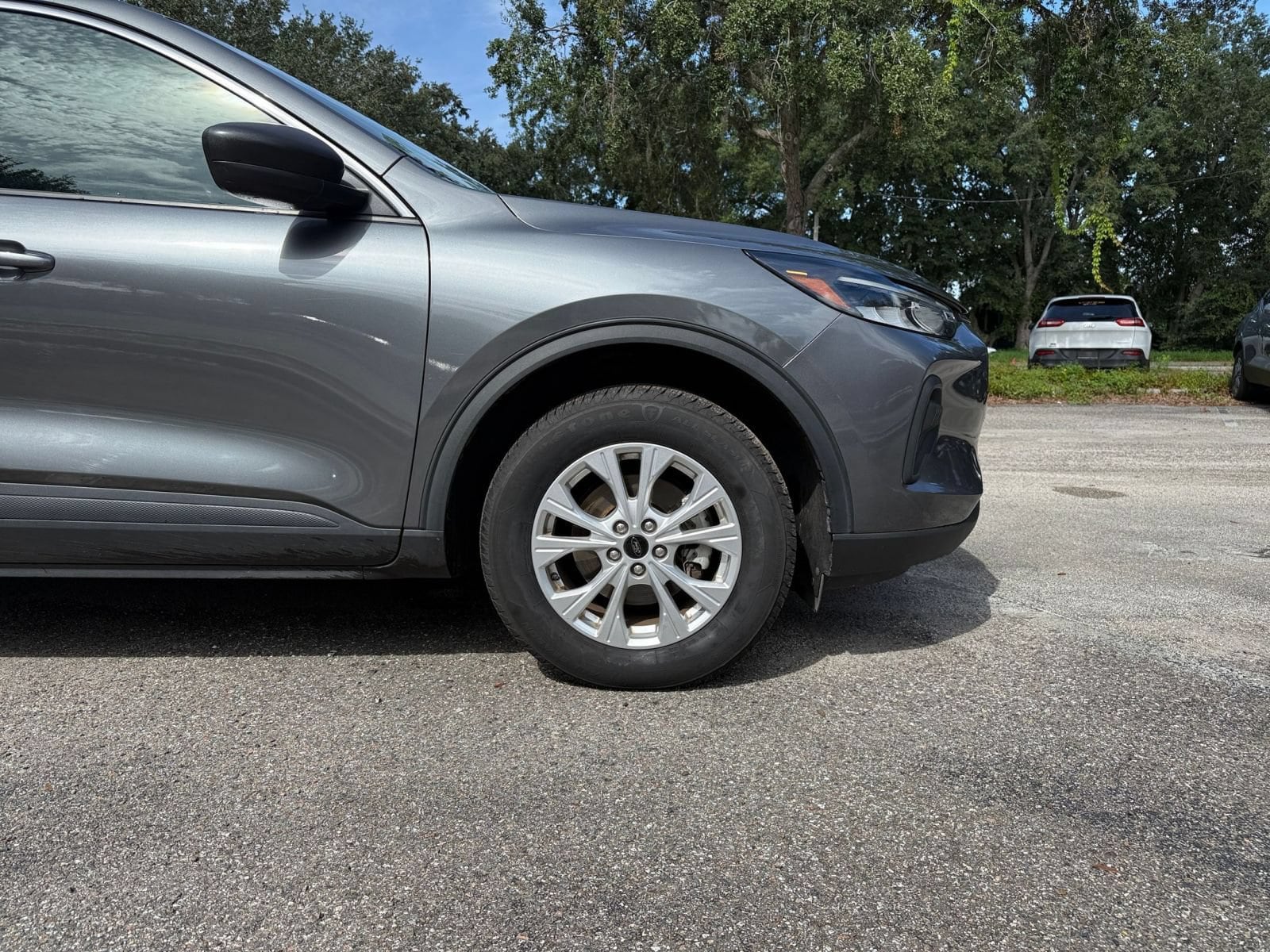 Thumbnail: 2024 Ford Escape - 28