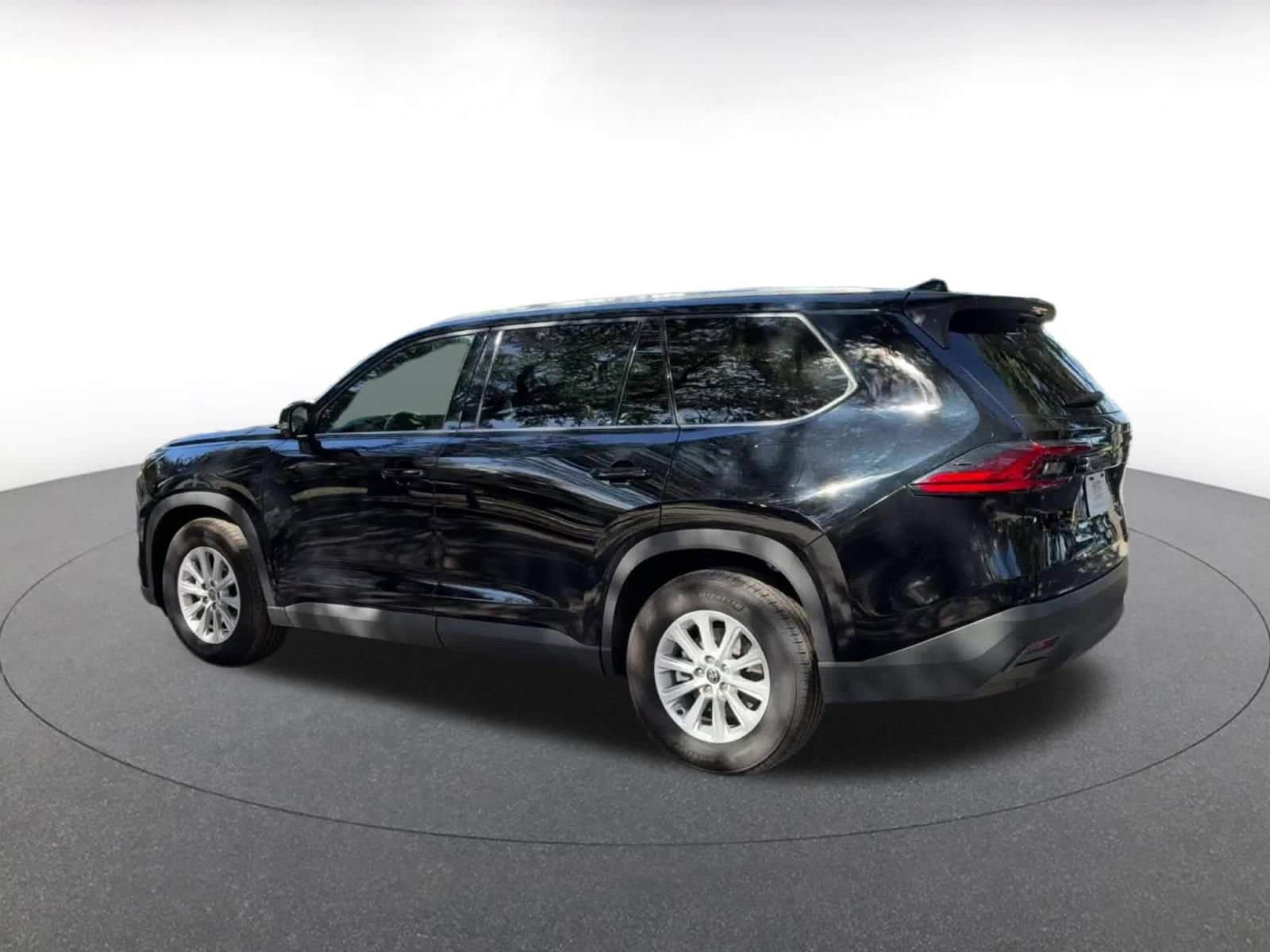 Thumbnail: 2025 Toyota Grand Highlander - 10