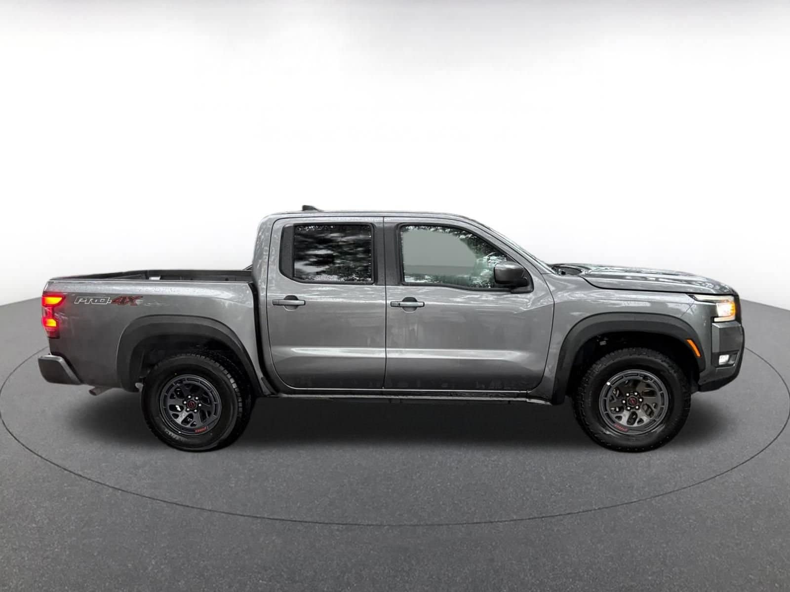 Thumbnail: 2026 Nissan Frontier - 8