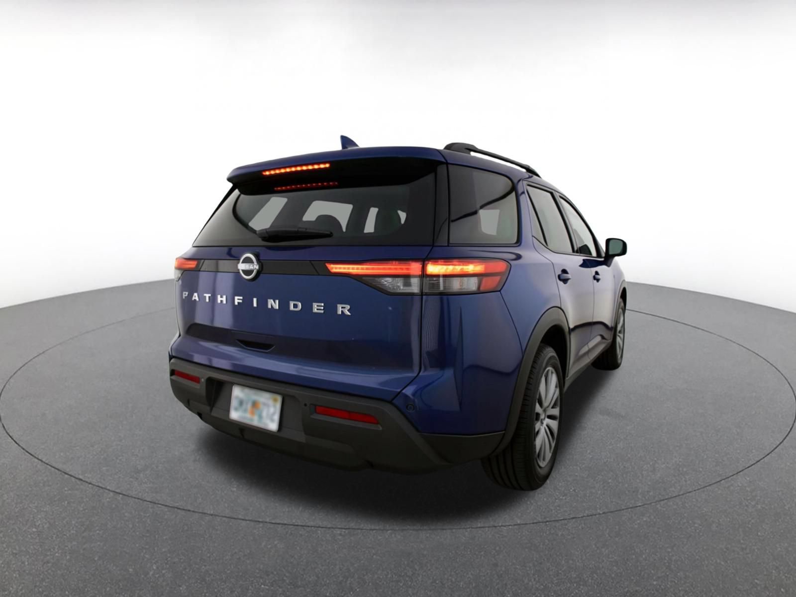 Thumbnail: 2025 Nissan Pathfinder - 9