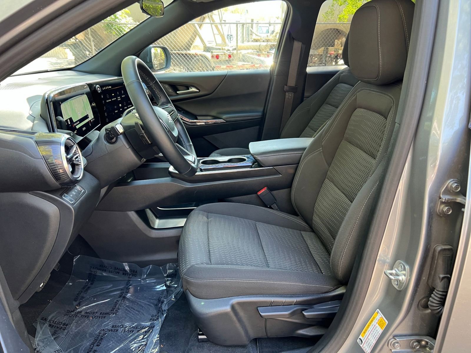 Thumbnail: 2025 Chevrolet Equinox - 24