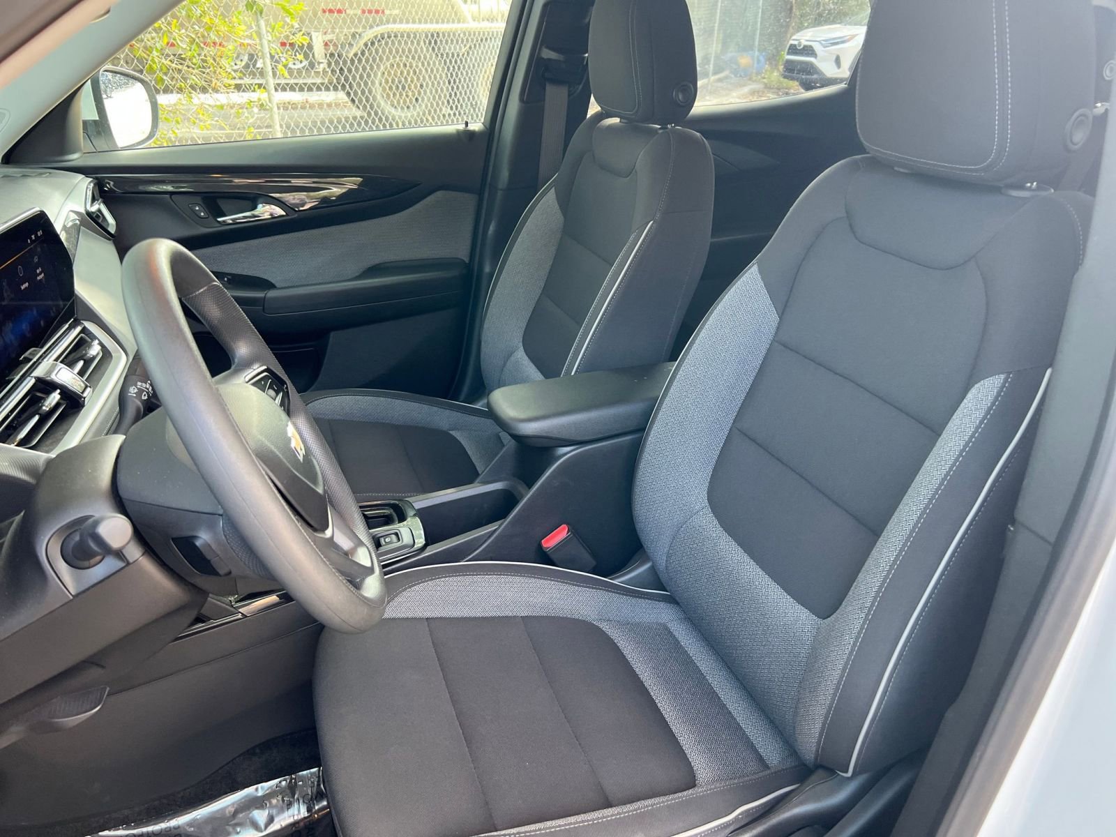 Thumbnail: 2025 Chevrolet TrailBlazer - 30