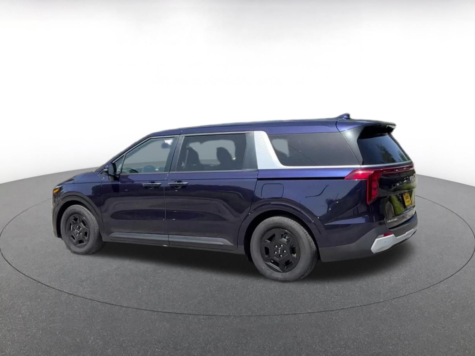 Thumbnail: 2026 Kia Carnival - 10