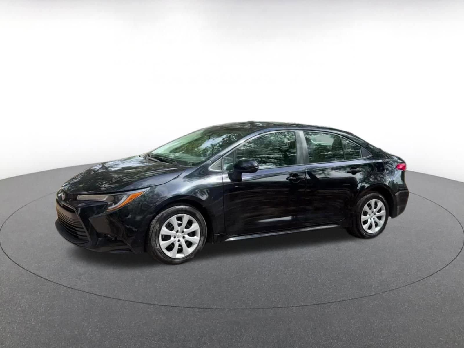 Thumbnail: 2025 Toyota Corolla - 8