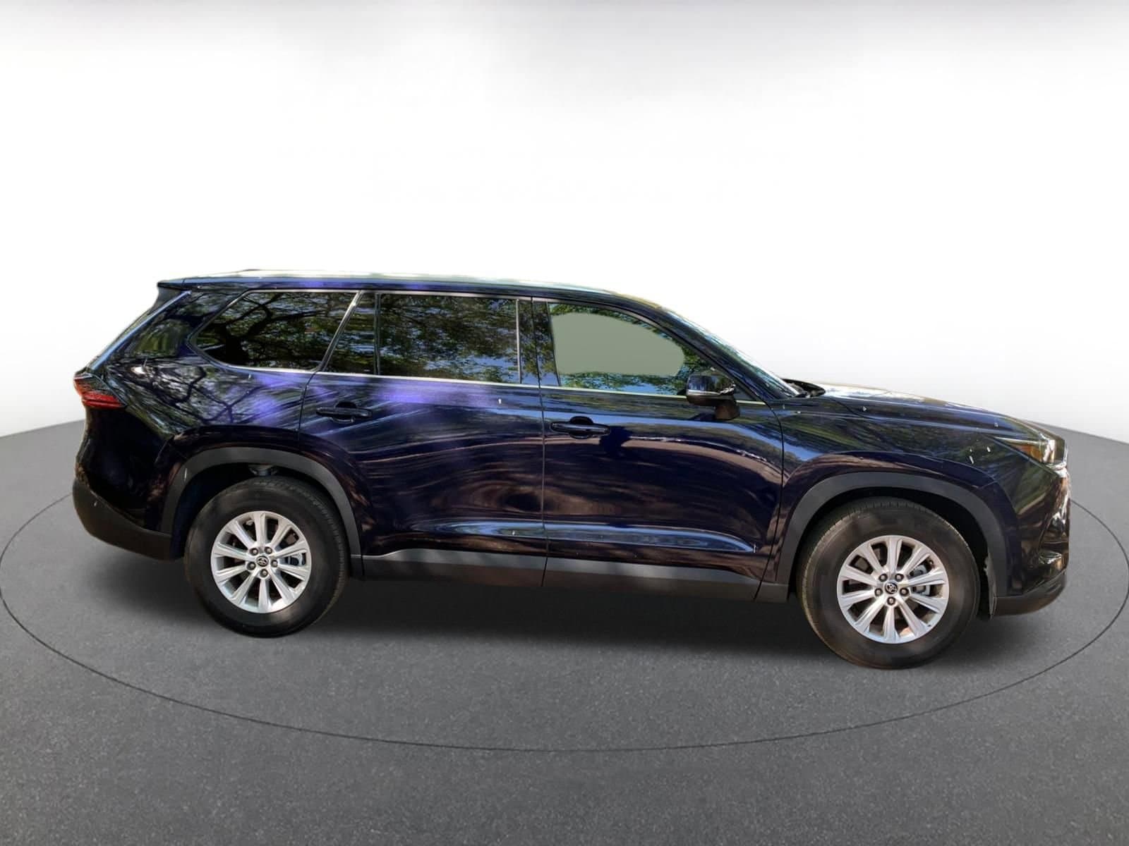 Thumbnail: 2025 Toyota Grand Highlander - 8