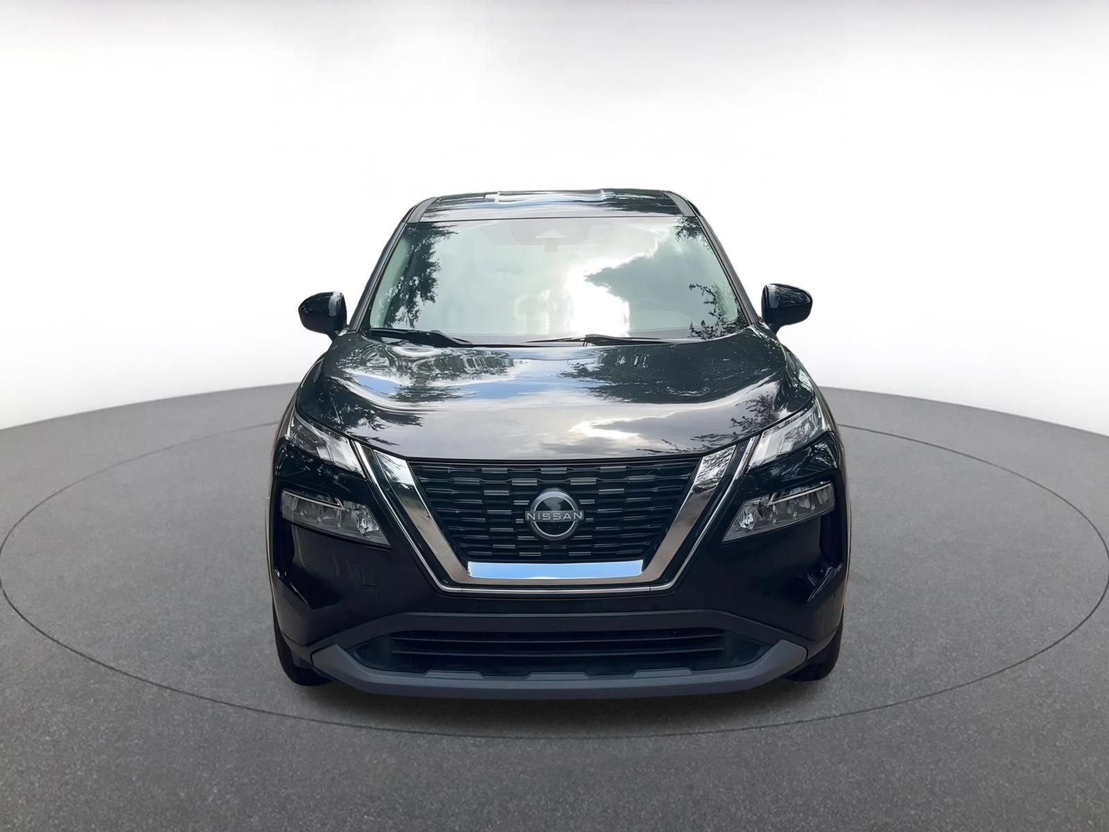 Thumbnail: 2023 Nissan Rogue - 5