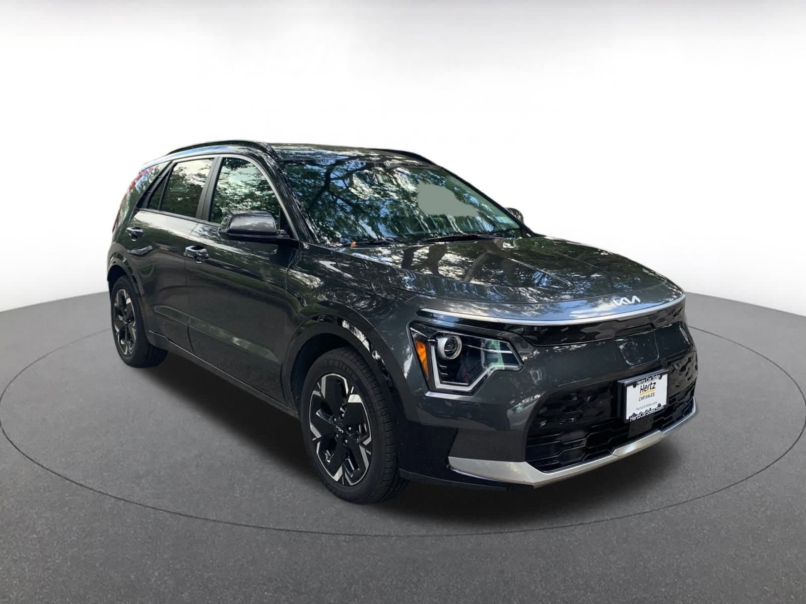 Thumbnail: 2023 Kia Niro - 1