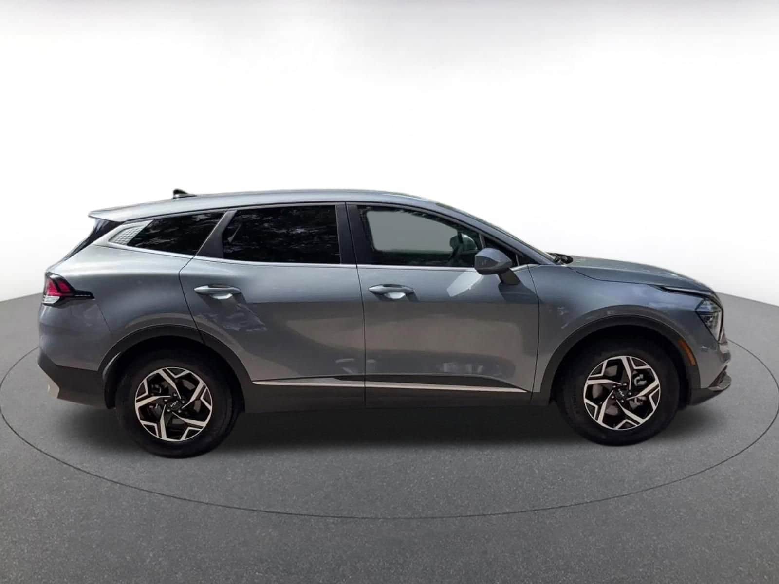Thumbnail: 2025 Kia Sportage - 16