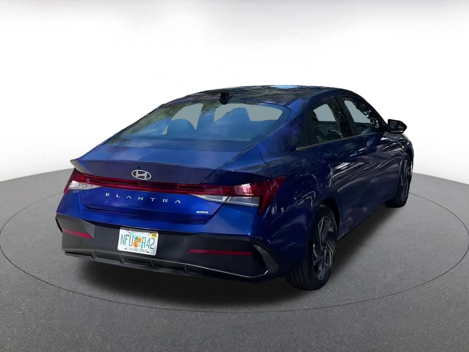 Thumbnail: 2025 Hyundai Elantra - 14