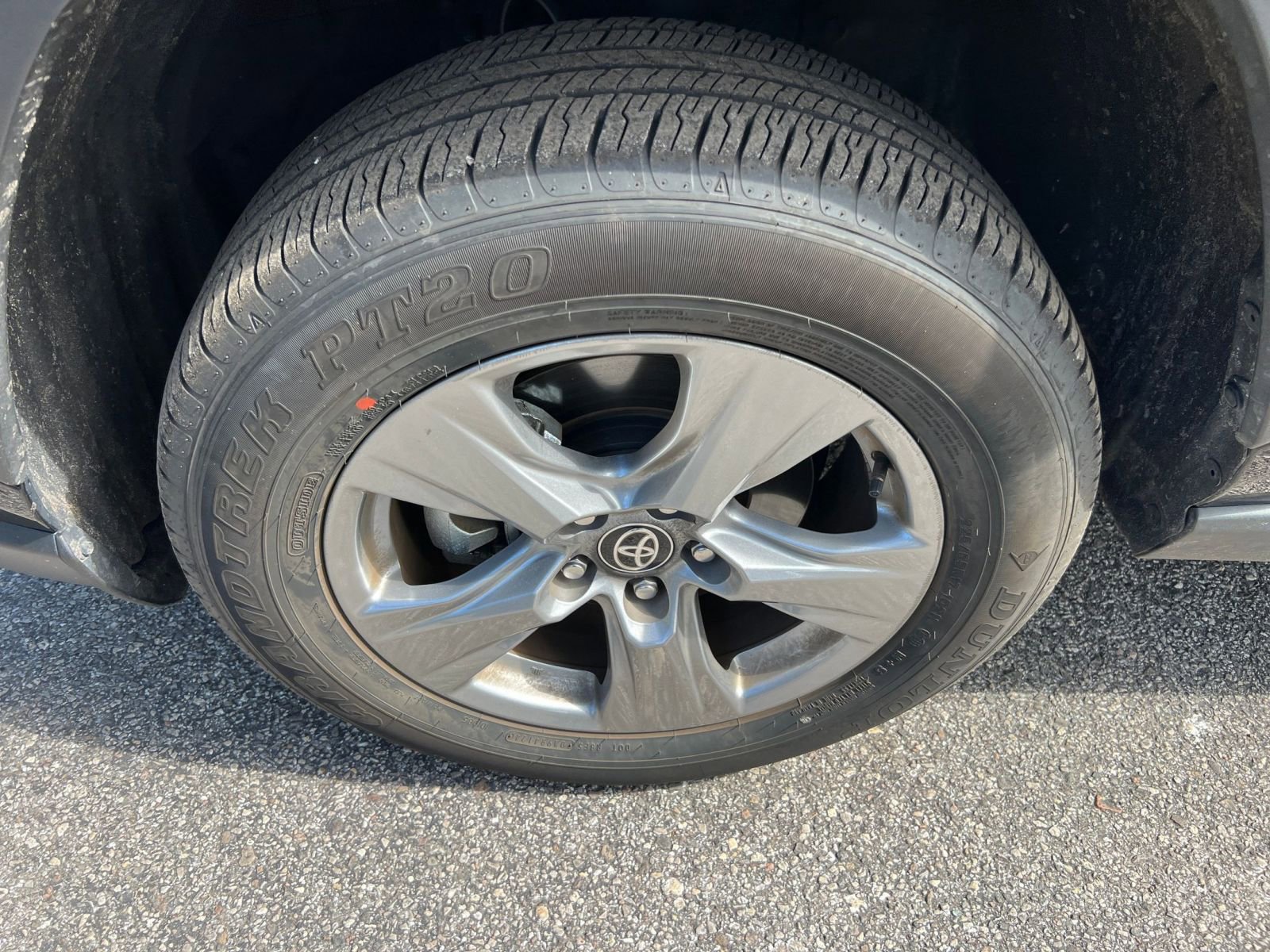 Thumbnail: 2025 Toyota RAV4 - 23