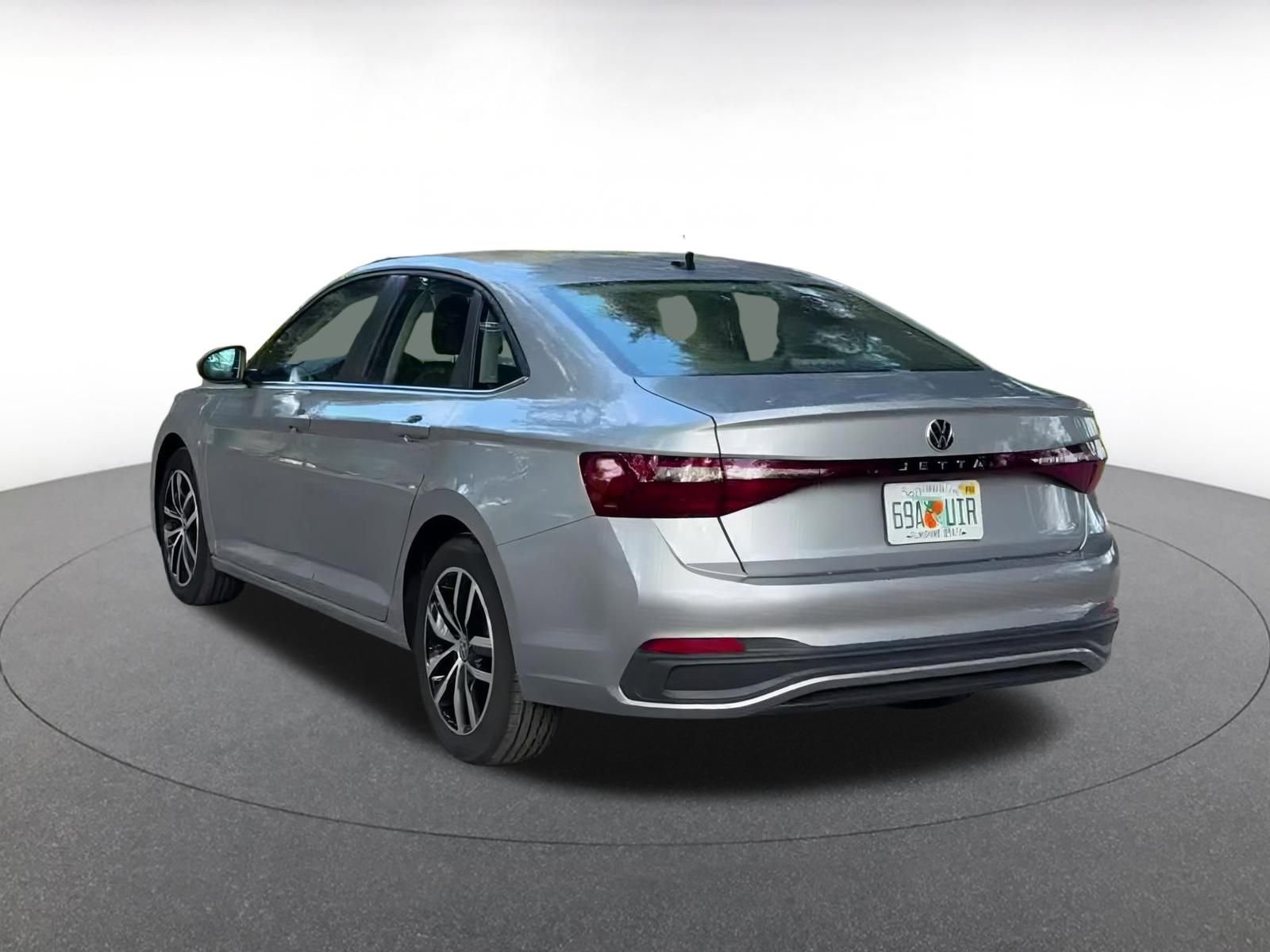 Thumbnail: 2025 Volkswagen Jetta - 11