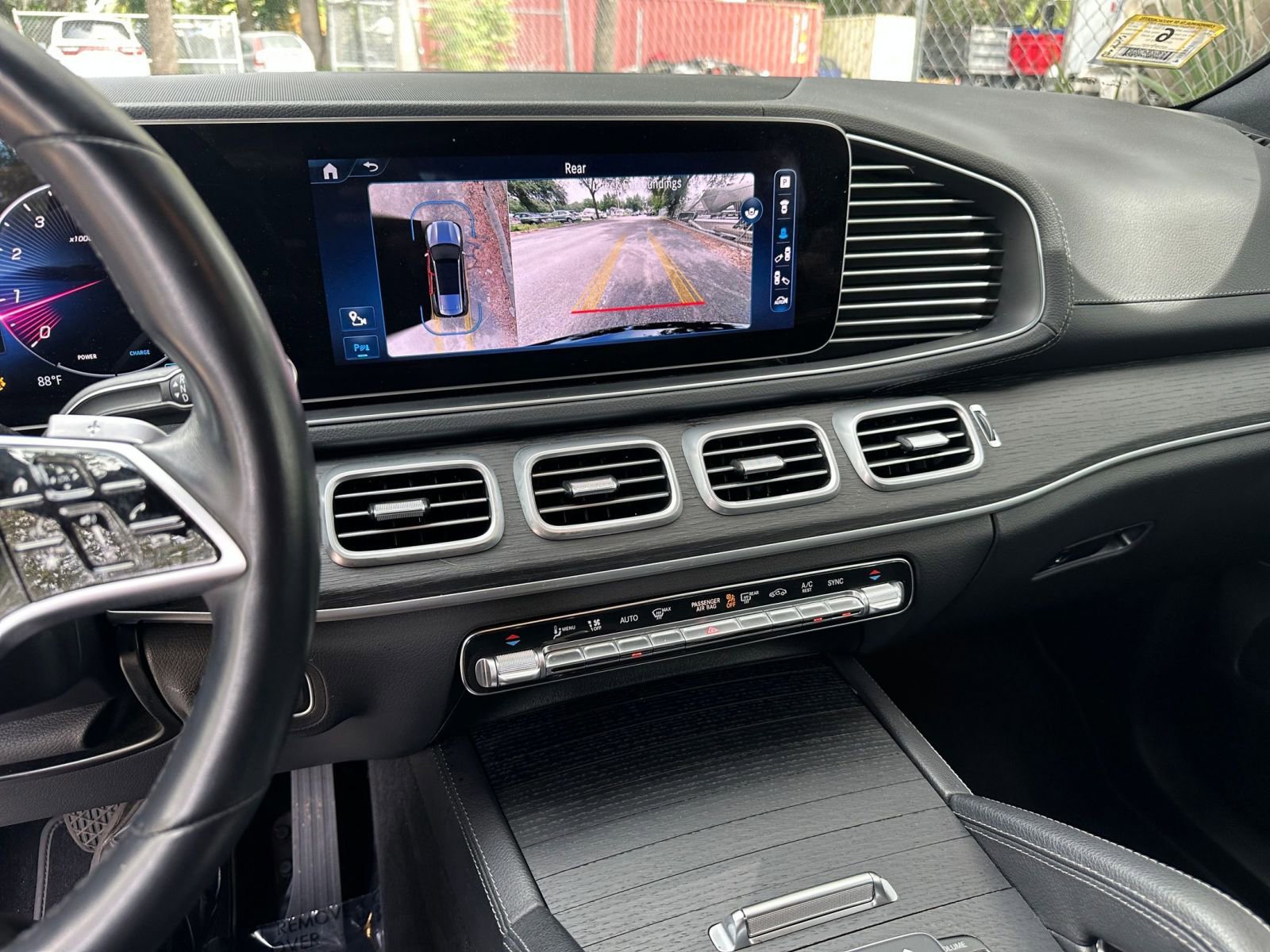 Thumbnail: 2024 Mercedes-Benz GLS - 17