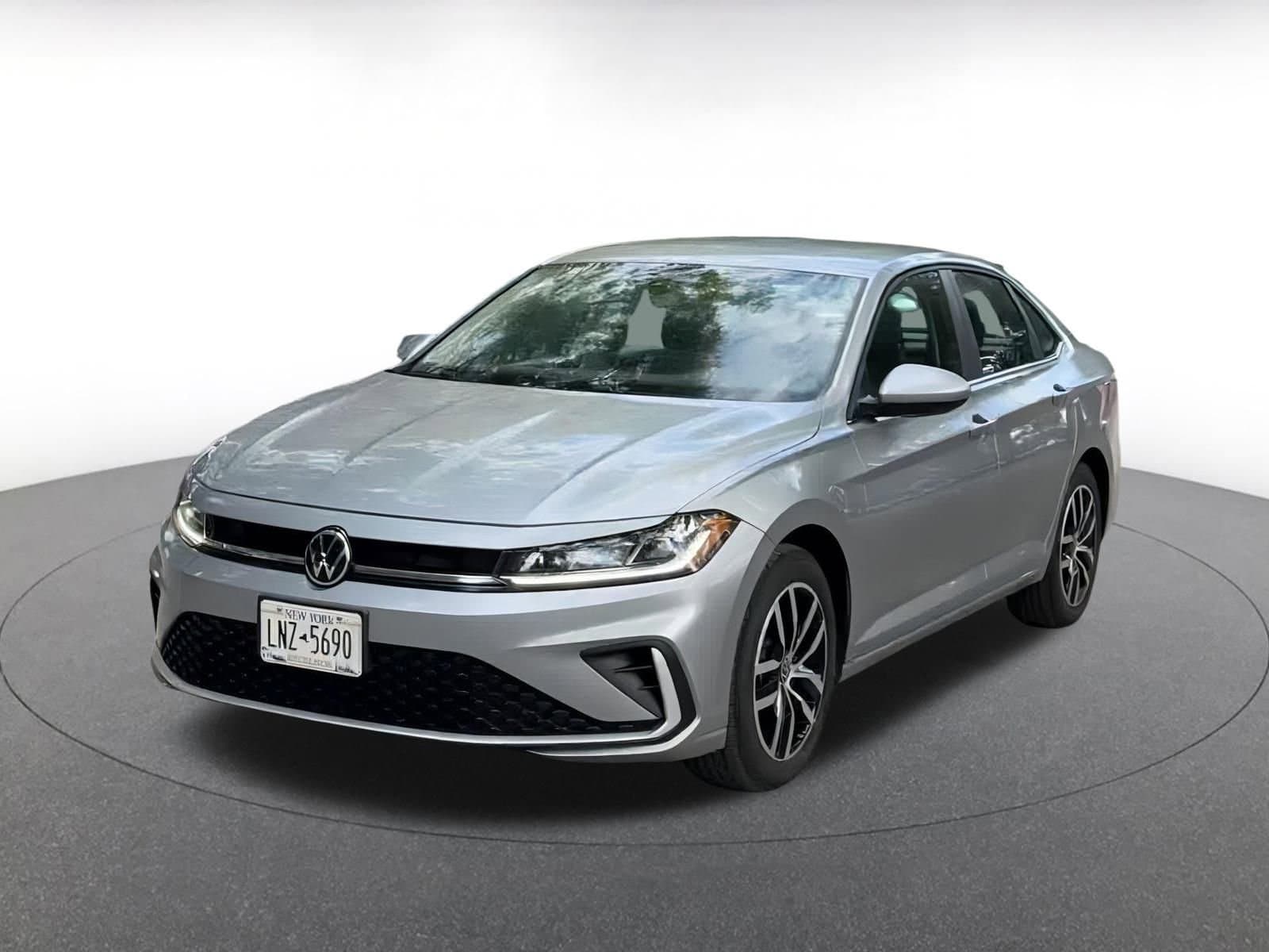 Thumbnail: 2025 Volkswagen Jetta - 7