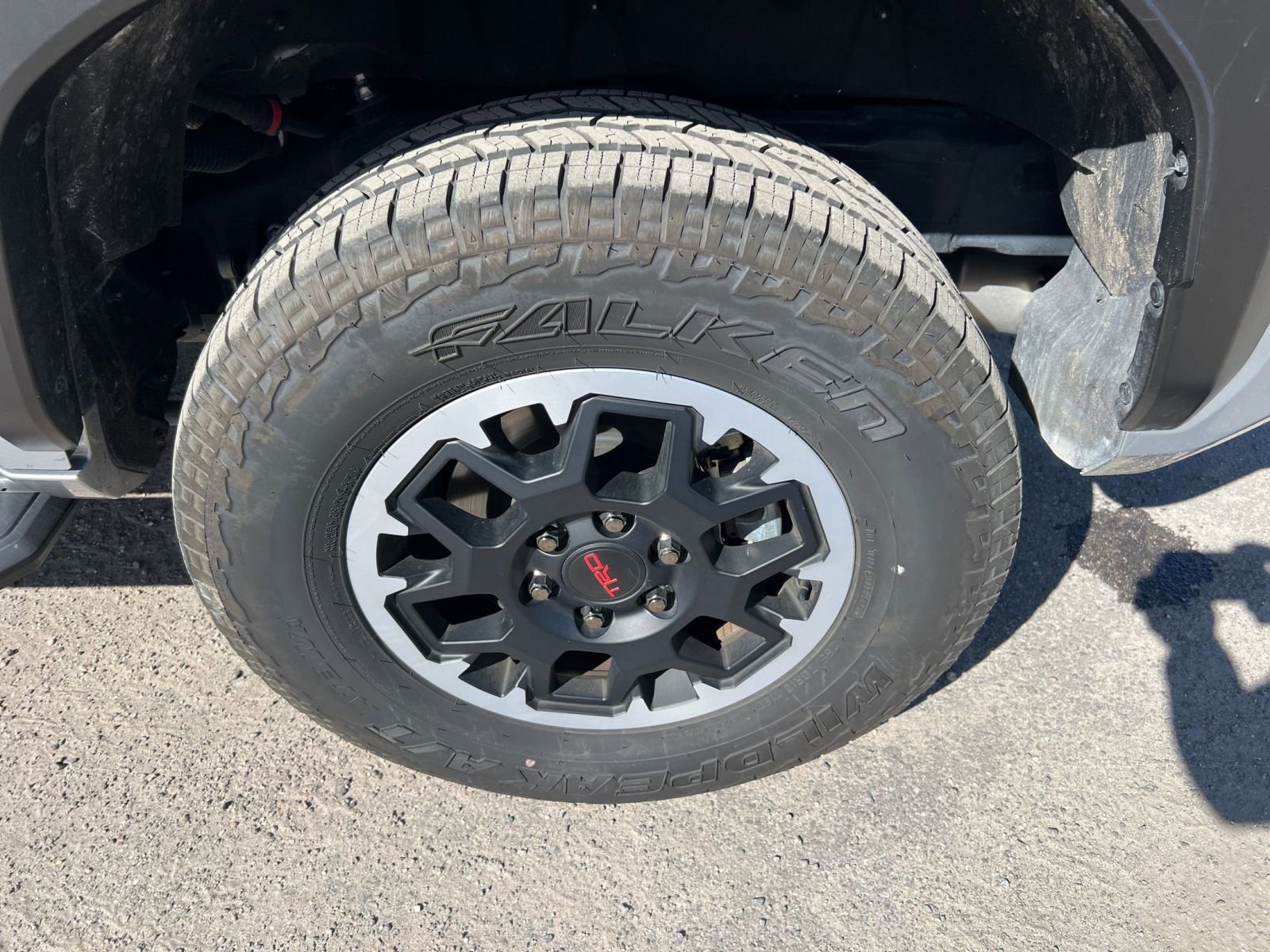 Thumbnail: 2025 Toyota 4Runner - 23