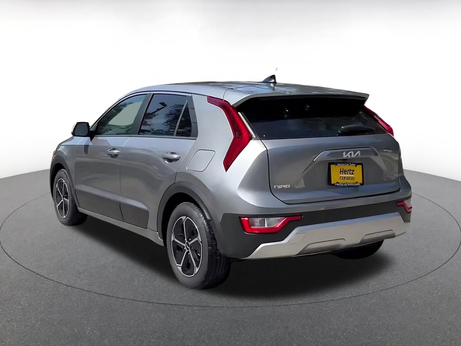 Thumbnail: 2026 Kia Niro - 11
