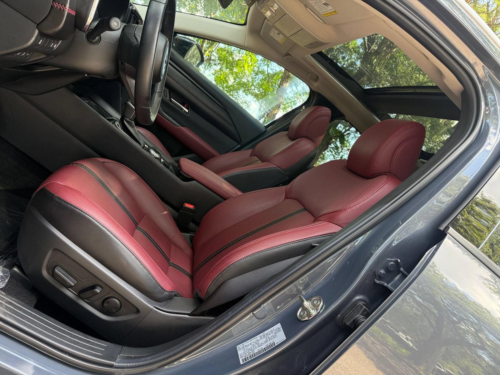 Thumbnail: 2025 Mazda CX-50 - 25