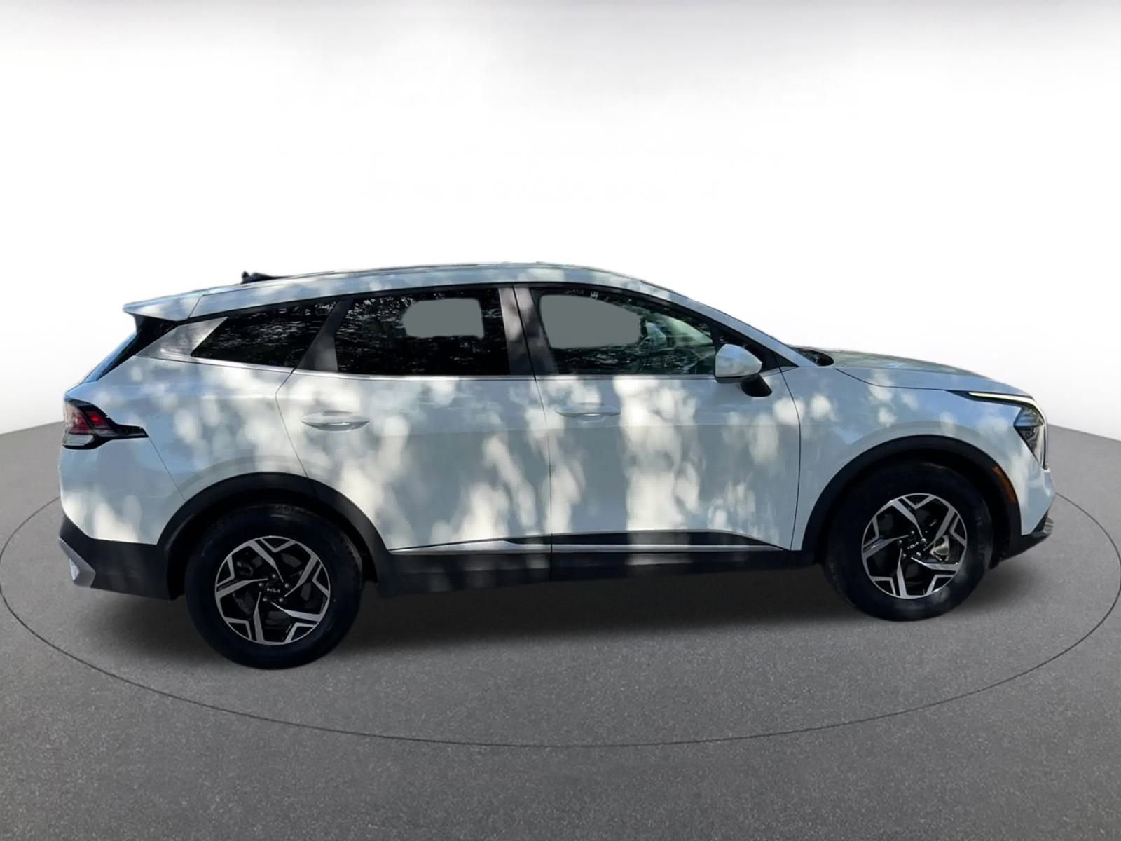 Thumbnail: 2024 Kia Sportage - 16