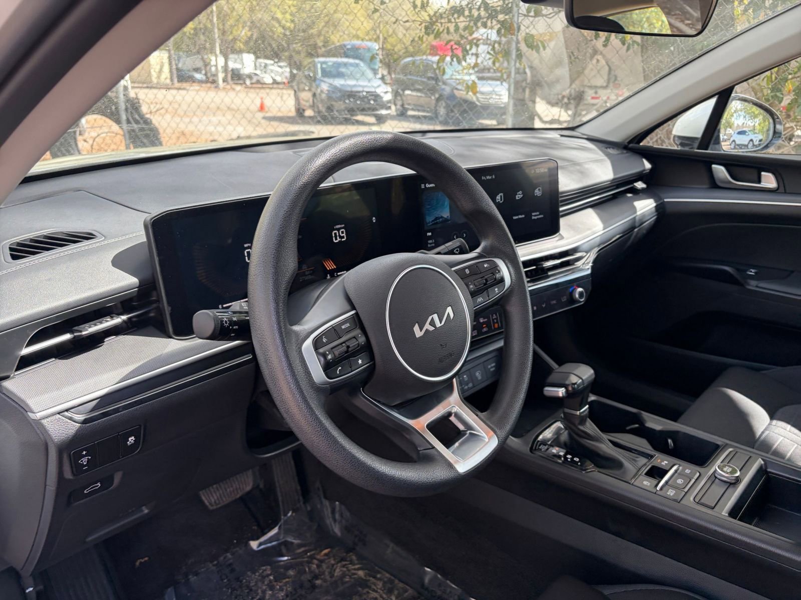 Thumbnail: 2025 Kia K5 - 30