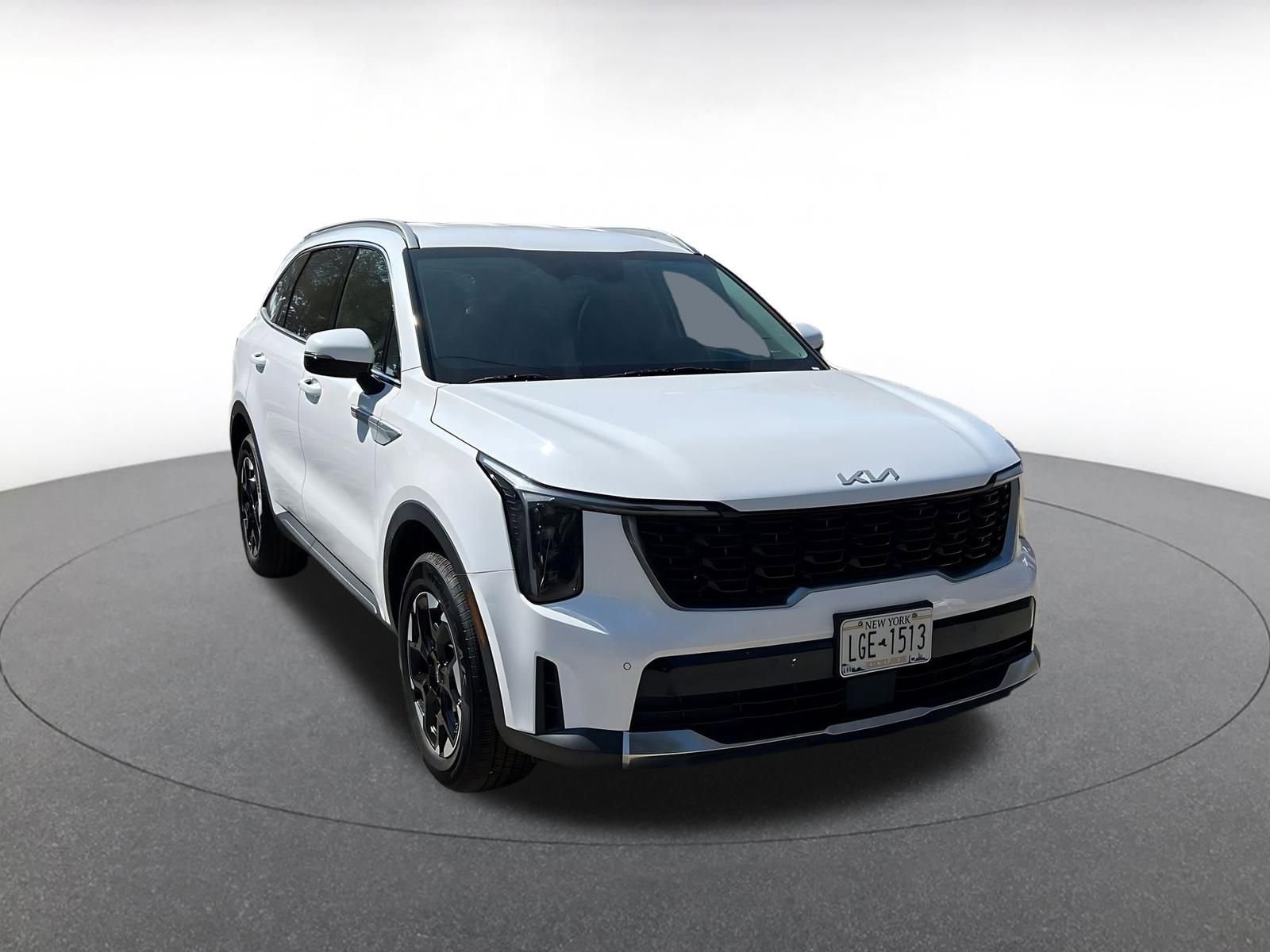 Thumbnail: 2024 Kia Sorento - 1