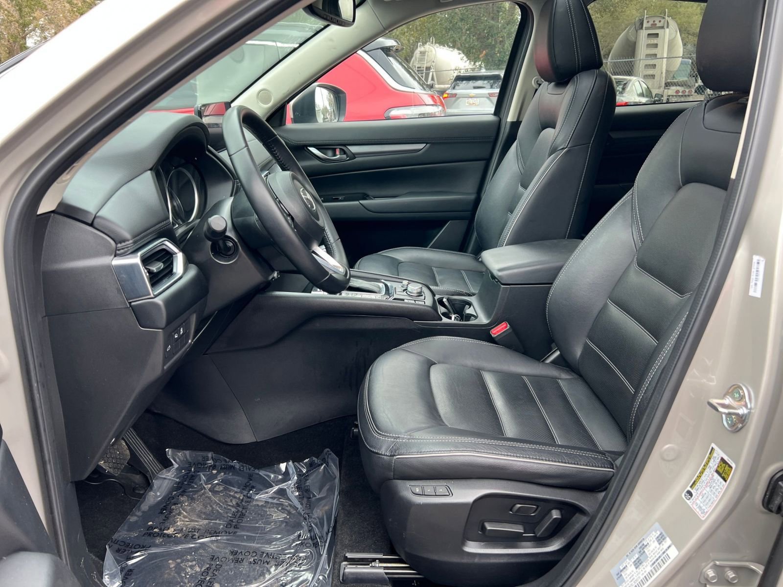 Thumbnail: 2025 Mazda CX-5 - 25