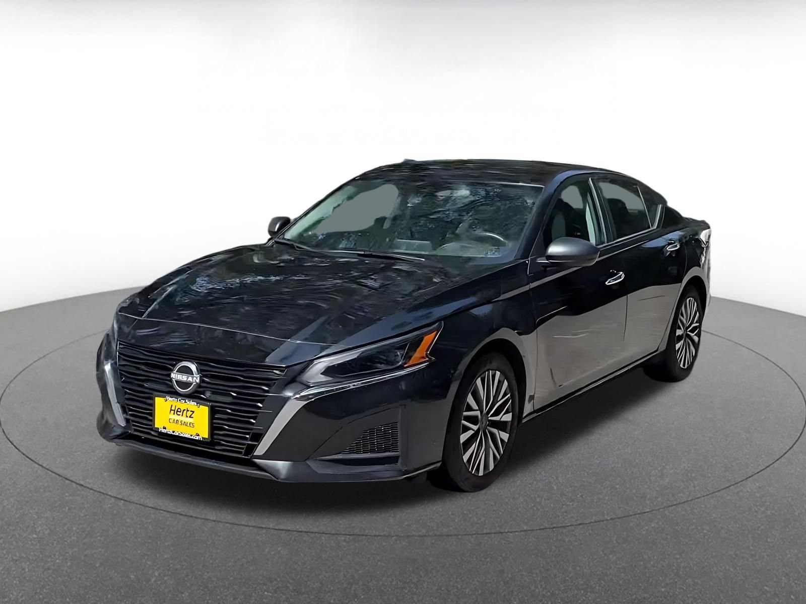 Thumbnail: 2025 Nissan Altima - 6