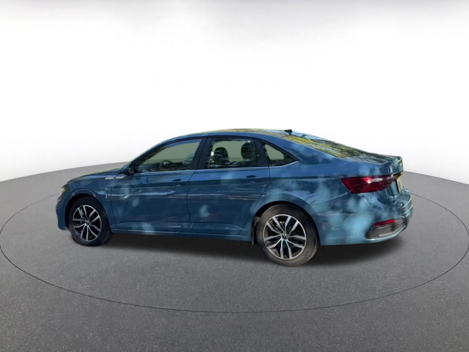 Thumbnail: 2025 Volkswagen Jetta - 10