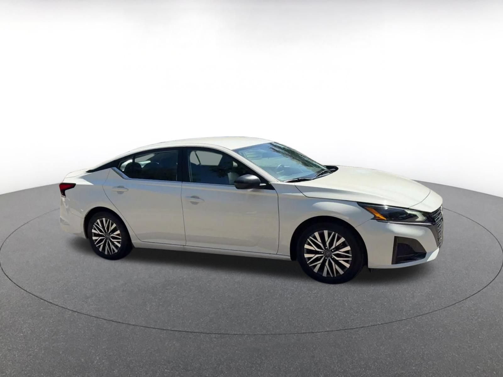 Thumbnail: 2026 Nissan Altima - 2