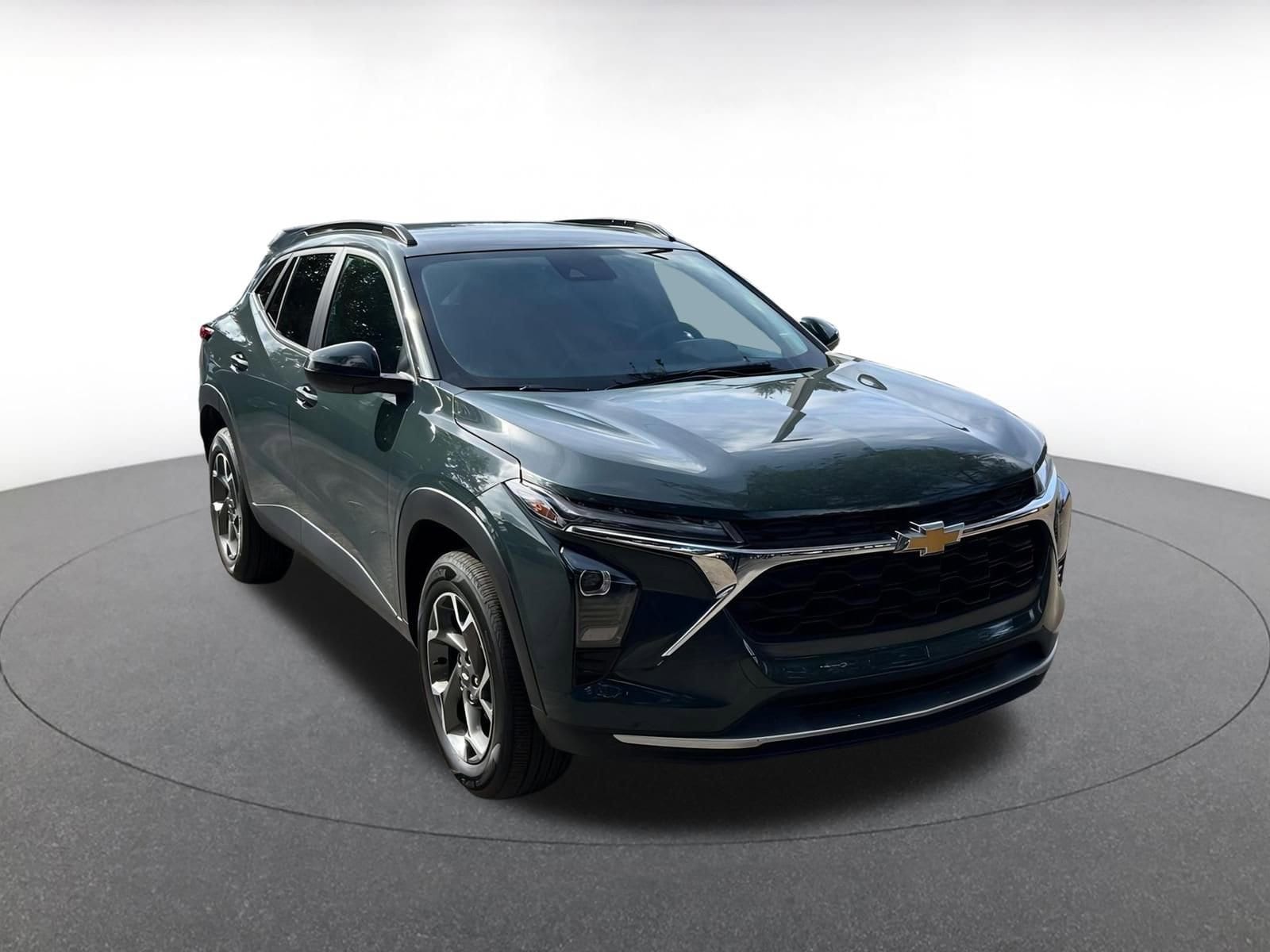 Thumbnail: 2025 Chevrolet Trax - 1