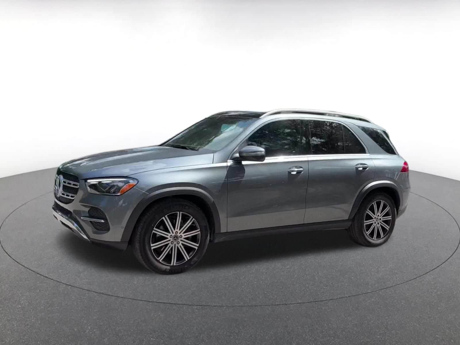 Thumbnail: 2026 Mercedes-Benz GLE - 8