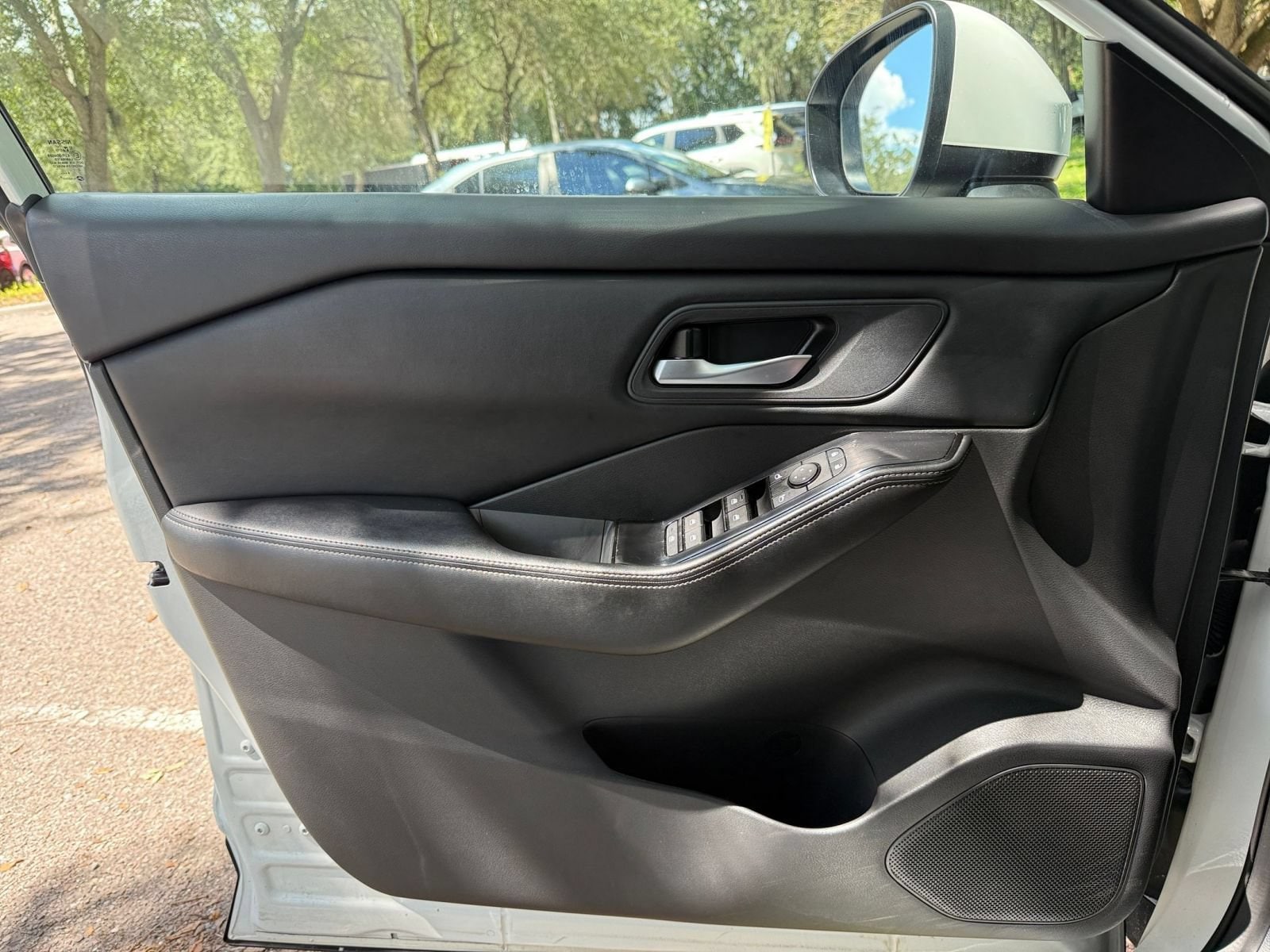 Thumbnail: 2025 Nissan Rogue - 18