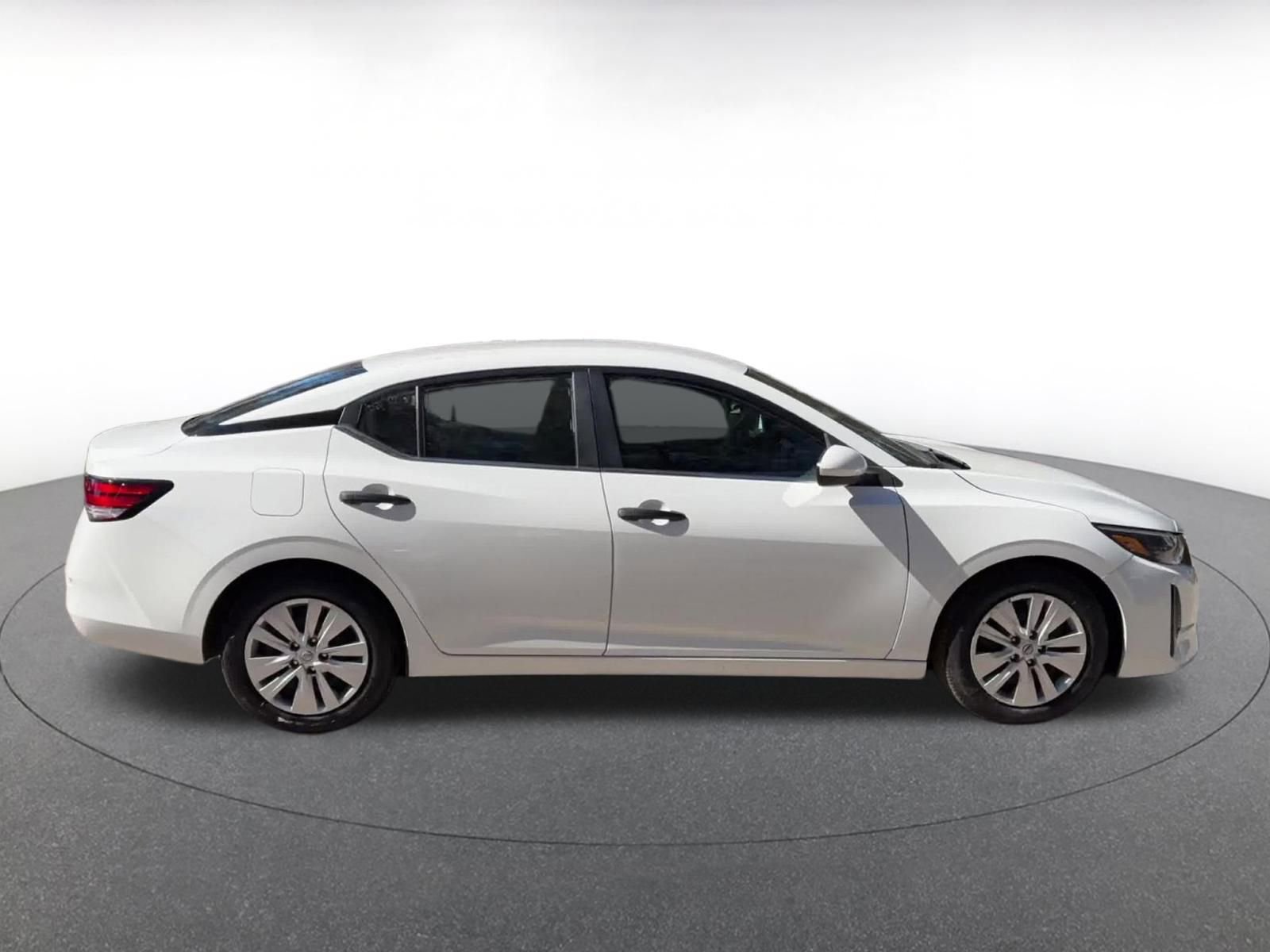 Thumbnail: 2025 Nissan Sentra - 16