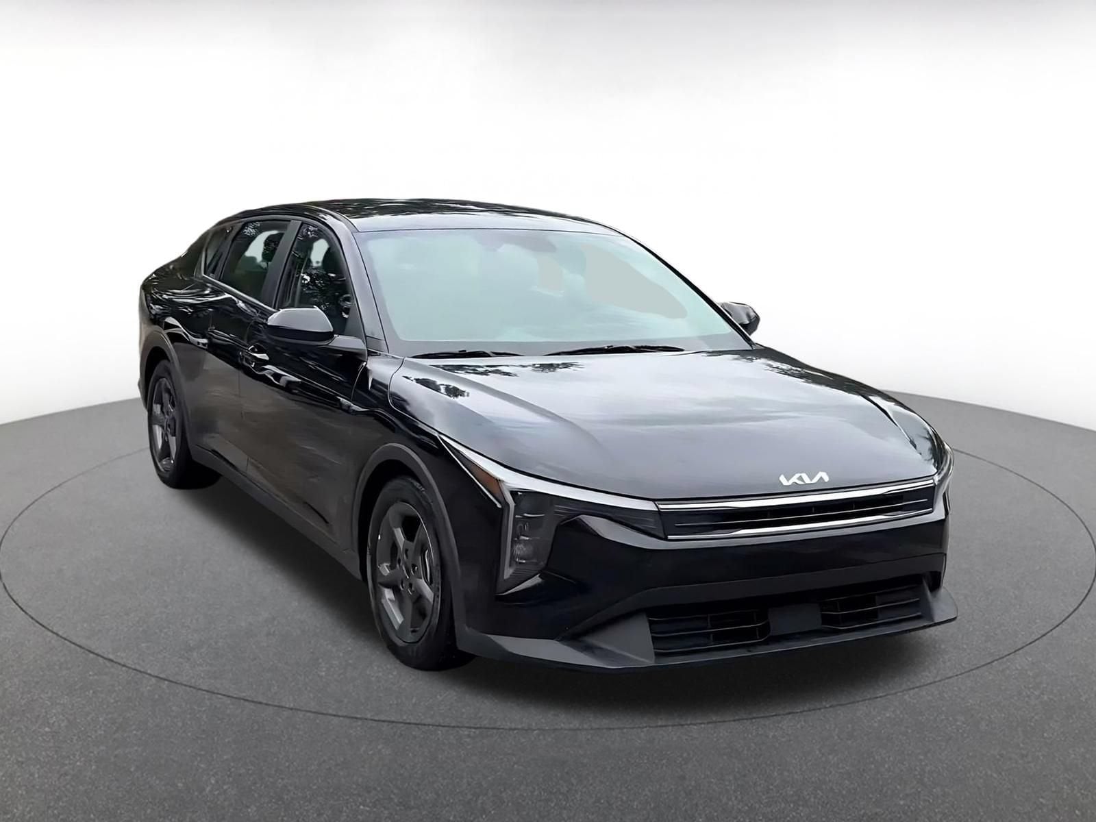 Thumbnail: 2025 Kia K4 - 3
