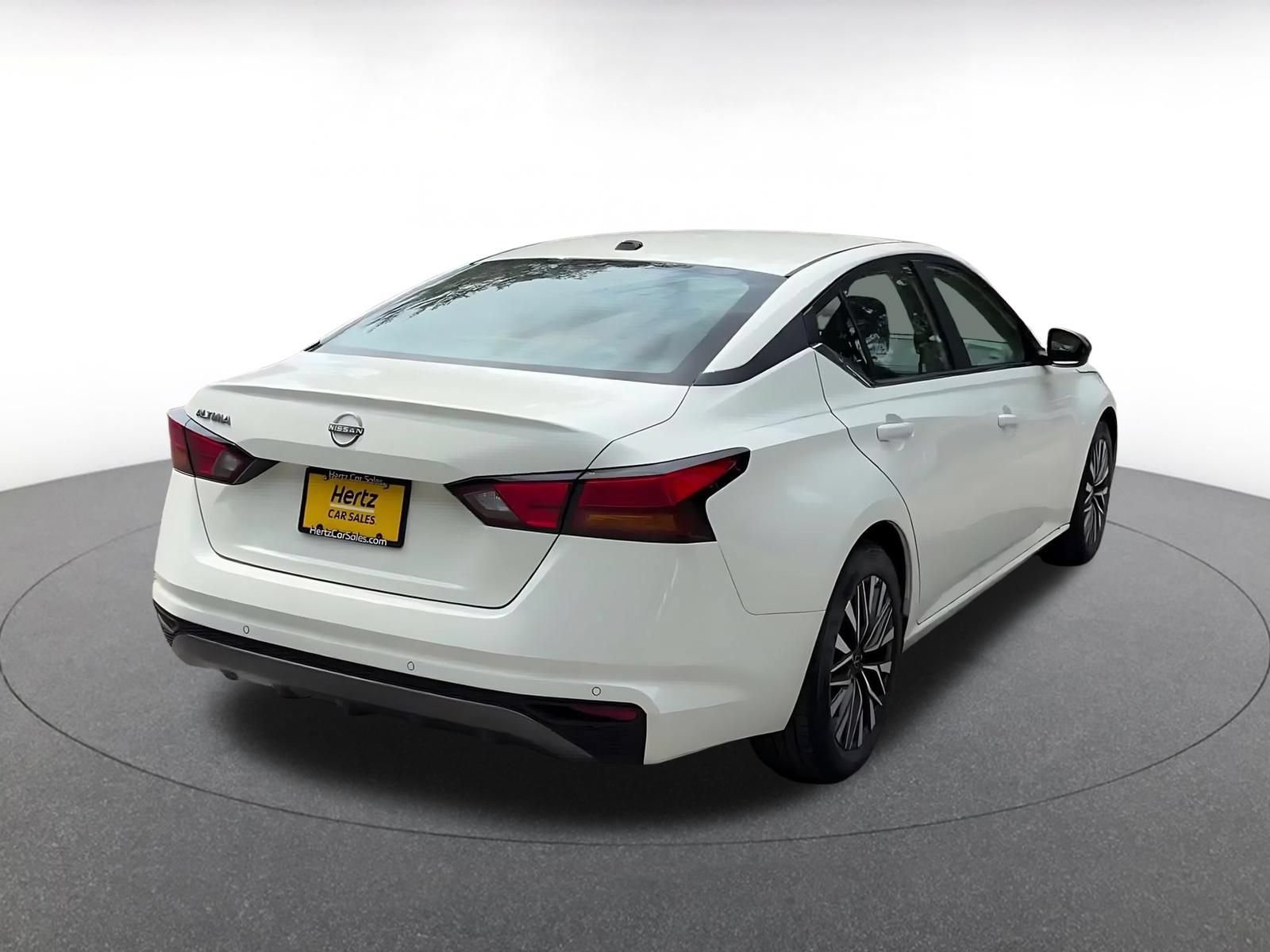 Thumbnail: 2026 Nissan Altima - 12