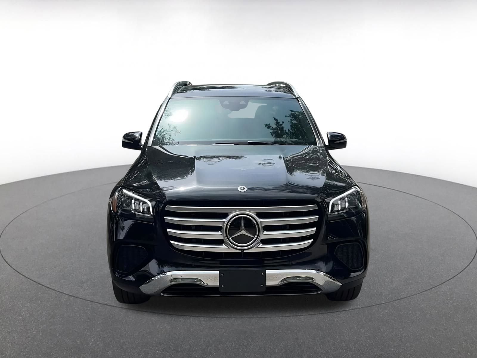 Thumbnail: 2024 Mercedes-Benz GLS - 4