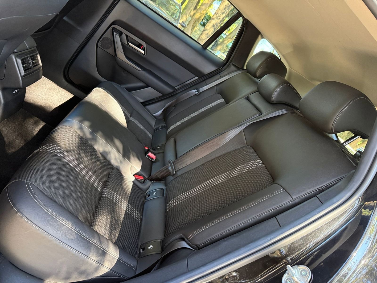 Thumbnail: 2025 Mazda CX-50 - 31