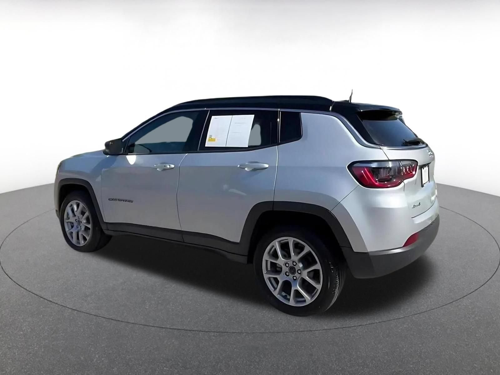 Thumbnail: 2025 Jeep Compass - 10