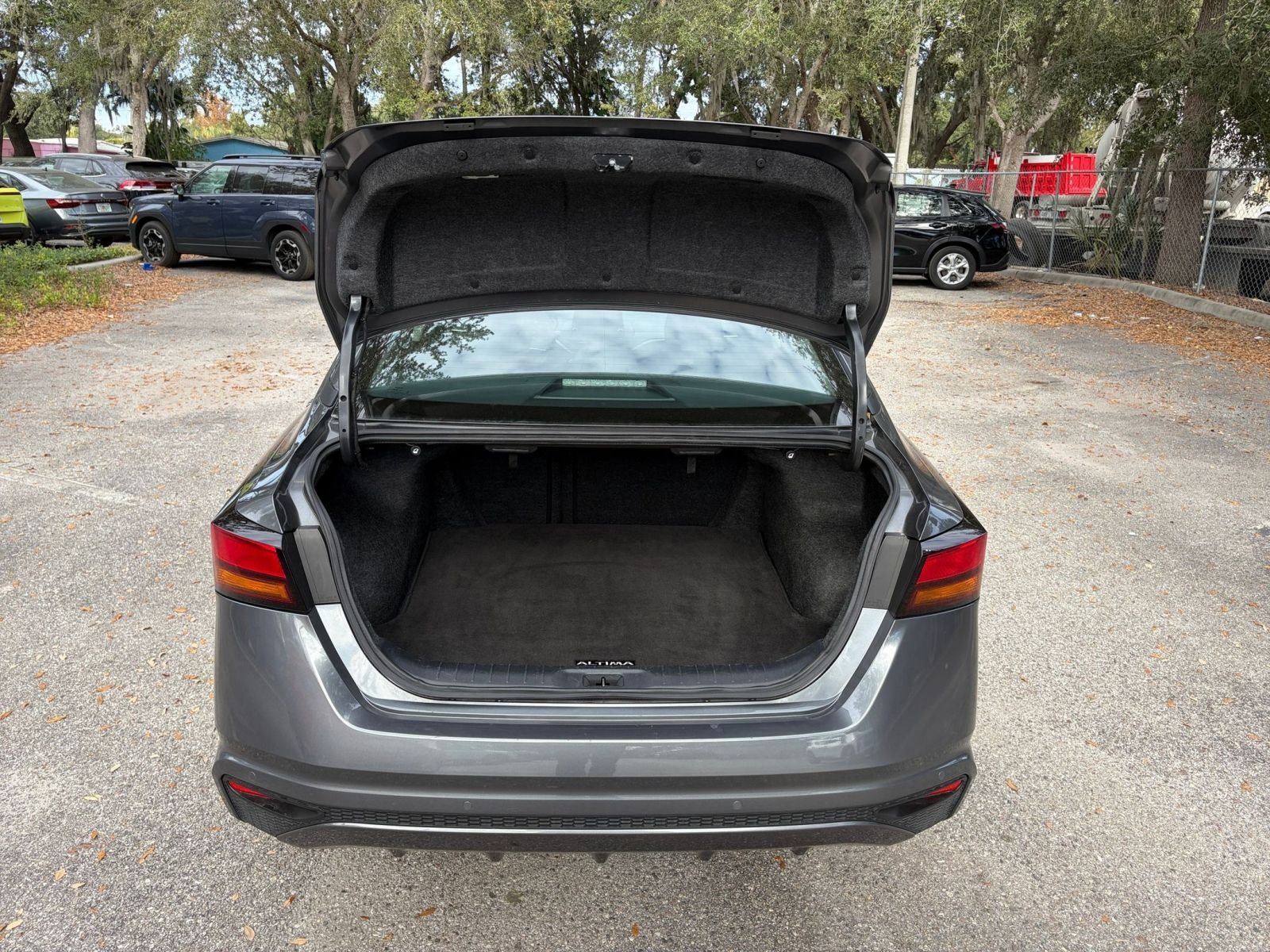 Thumbnail: 2025 Nissan Altima - 24