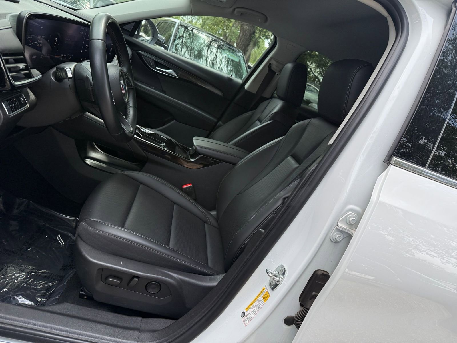 Thumbnail: 2024 Buick Envision - 24