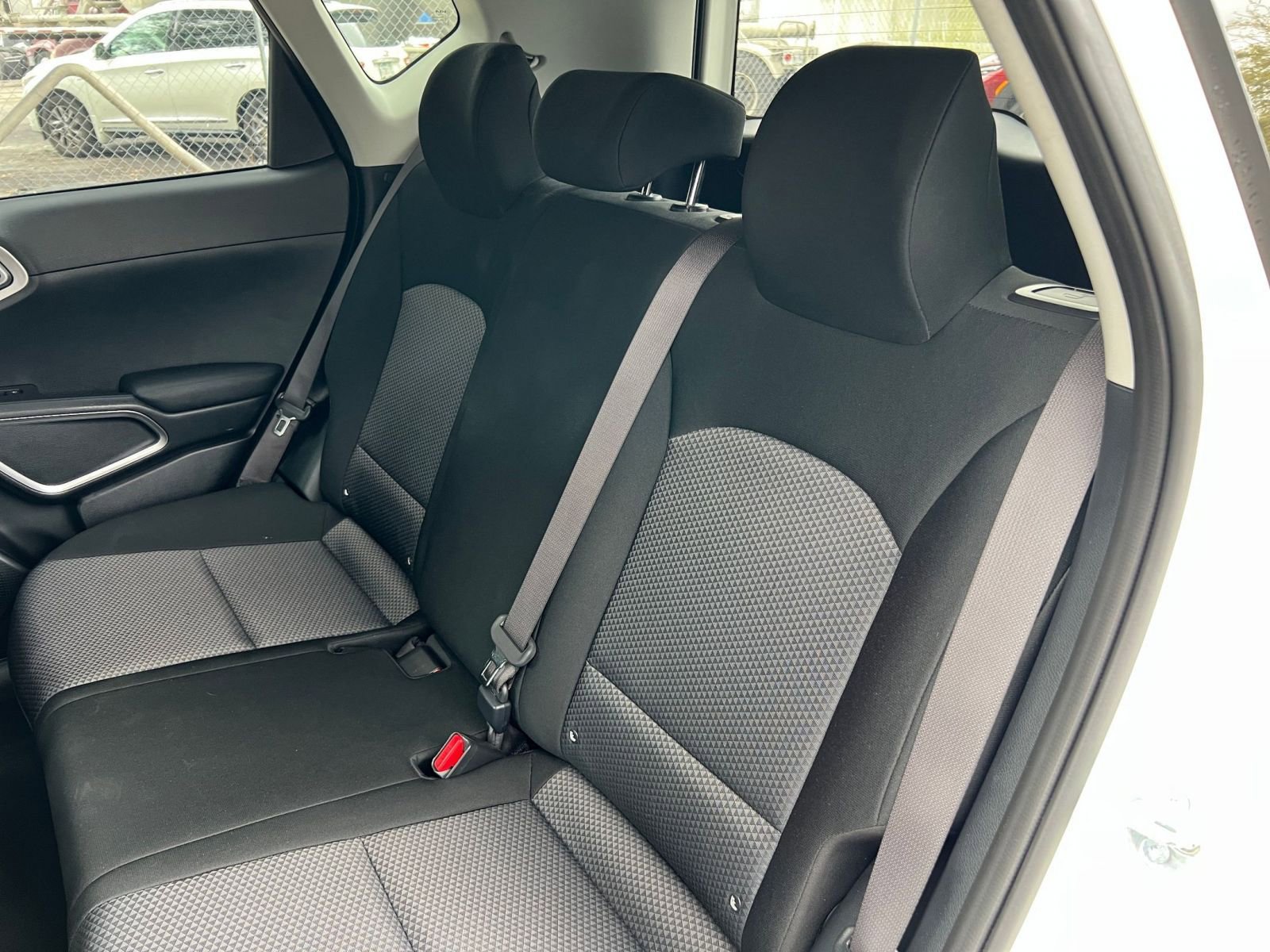 Thumbnail: 2025 Kia Soul - 32